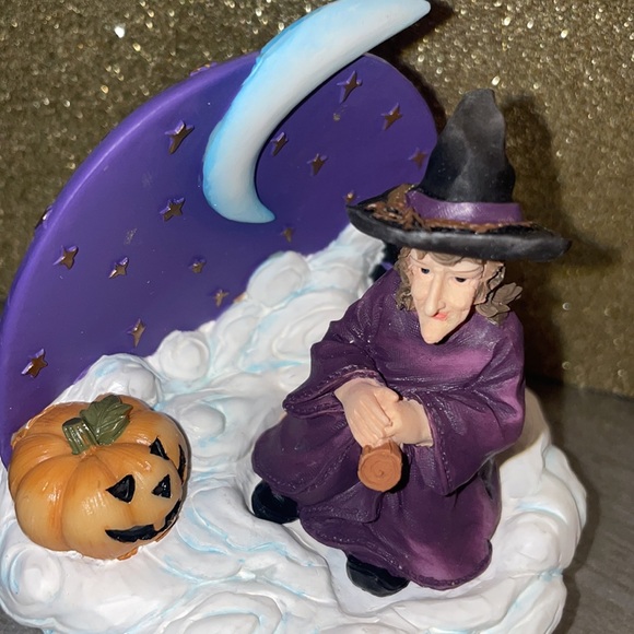Vintage Witch candle topper - Picture 6 of 12
